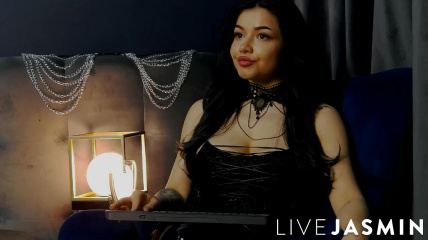 NikiBryce
